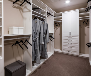 Avanti Master Closet